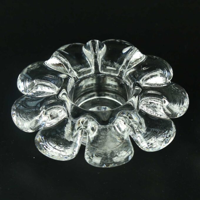 nagumuiste retro vintage kodusisustus klaas kristall küünlaalused küünlajag küünlajalad Kosta Boda Krinolin